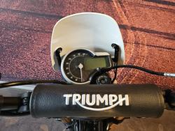 2025 Triumph Scrambler 400 XC Scrambler White