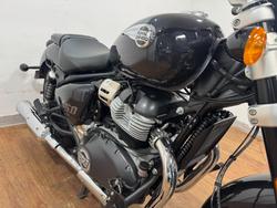 2023 Royal Enfield SUPER METEOR 650 Astral Black