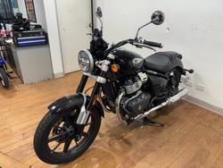 2023 Royal Enfield SUPER METEOR 650 Astral Black