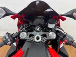 2017 Honda CBR1000RR (FIREBLADE) RED