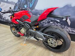 2023 DUCATI STREETFIGHTER V4 S RED