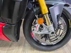 2023 DUCATI STREETFIGHTER V4 S RED