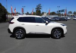 2025 Nissan X-TRAIL ST-L