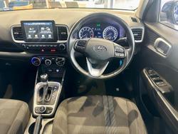 2020 Hyundai Venue Active