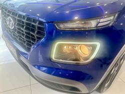 2020 Hyundai Venue Active