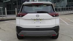 2025 Nissan X-TRAIL ST