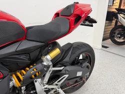 2015 DUCATI 899 PANIGALE Red