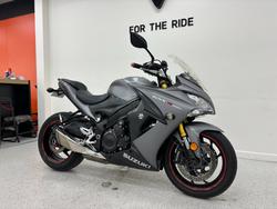2015 Suzuki GSX-S1000F grey