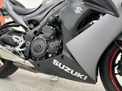 2015 Suzuki GSX-S1000F grey