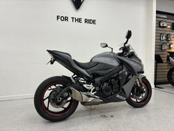 2015 Suzuki GSX-S1000F grey