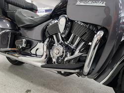 2016 INDIAN ROADMASTER grey