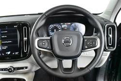 2019 Volvo XC40 T4 Inscription