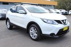 2015 Nissan QASHQAI ST