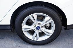 2014 Ford
                Focus Trend