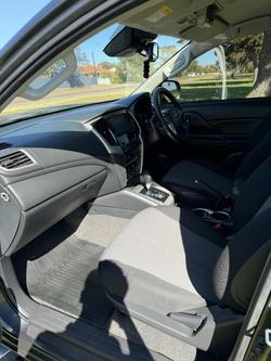 2022 Mitsubishi Triton GLX-R