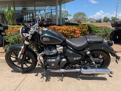 2024 Royal Enfield SUPER METEOR 650 Green