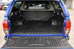 2019 Toyota Hilux SR5