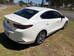 2019 Mazda 3 G20 Evolve