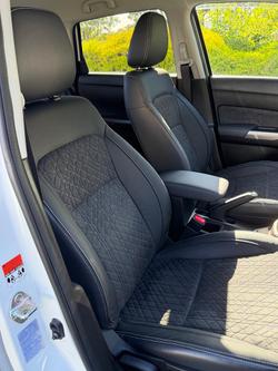 2024 Suzuki Vitara Turbo LY Series II Cool White