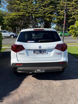 2024 Suzuki Vitara Turbo LY Series II Cool White