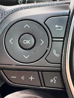 2022 Toyota Camry Ascent AXVH70R Glacier White