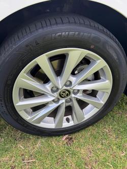 2022 Toyota Camry Ascent AXVH70R Glacier White