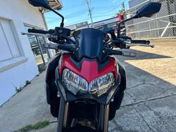 2024 Kawasaki Z900 (ZR900) RED