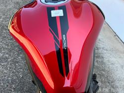 2024 Kawasaki Z900 (ZR900) RED