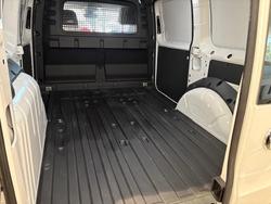 2024 Volkswagen Caddy TSI220