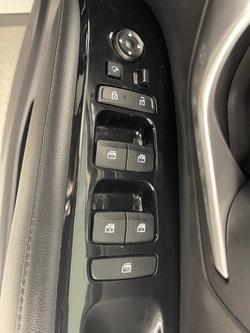 2021 Hyundai Tucson Highlander NX4.V1 MY22 AWD White Cream