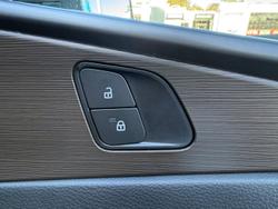 2025 Volkswagen Amarok TDI600 Style