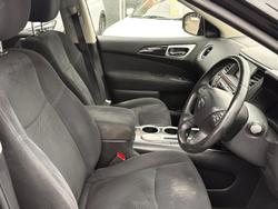 2014 Nissan Pathfinder ST