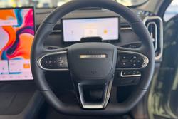 2025 Jaecoo J7 SHS Summit