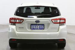 2017 Subaru Impreza 2.0i