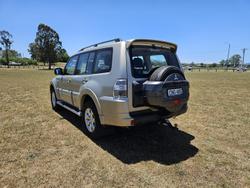 2013 Mitsubishi Pajero GLX-R