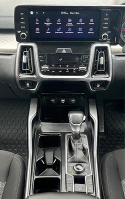 2022 Kia Sorento Sport