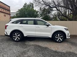 2022 Kia
Sorento Sport