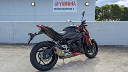 2016 Suzuki GSX-S1000 Red