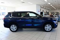 2024 Mitsubishi Outlander LS