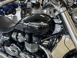 2014 Triumph America America Black