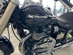 2014 Triumph America America Black