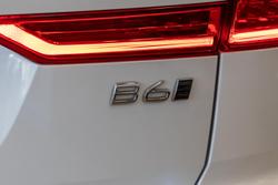 2021 Volvo XC60 B6 R-Design MY22 AWD White