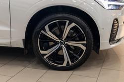 2021 Volvo XC60 B6 R-Design MY22 AWD White