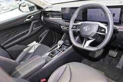 2025 MG HS Super Hybrid Essence AS33P MY25 Cashmere Silver