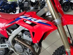 2022 Honda CRF250R CRF Red