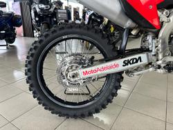 2022 Honda CRF250R CRF Red