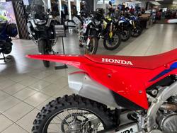 2022 Honda CRF250R CRF Red