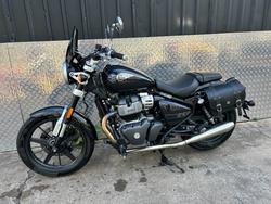 2025 Royal Enfield SUPER METEOR 650 Black