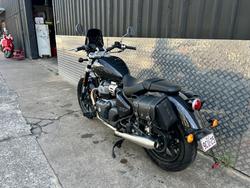 2025 Royal Enfield SUPER METEOR 650 Black