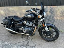 2025 Royal Enfield SUPER METEOR 650 Black